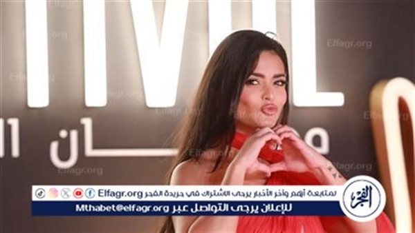 أسماء جلال تخطف الاضواء بأحدث ظهور لها بمهرجان الجونة السينمائي